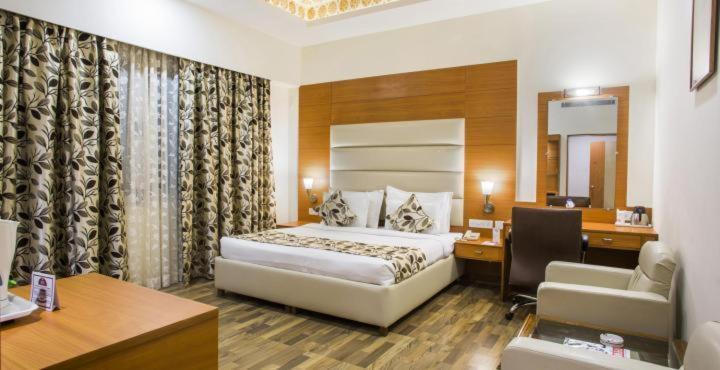 Grand Continental Hotel Prayagraj Luaran gambar